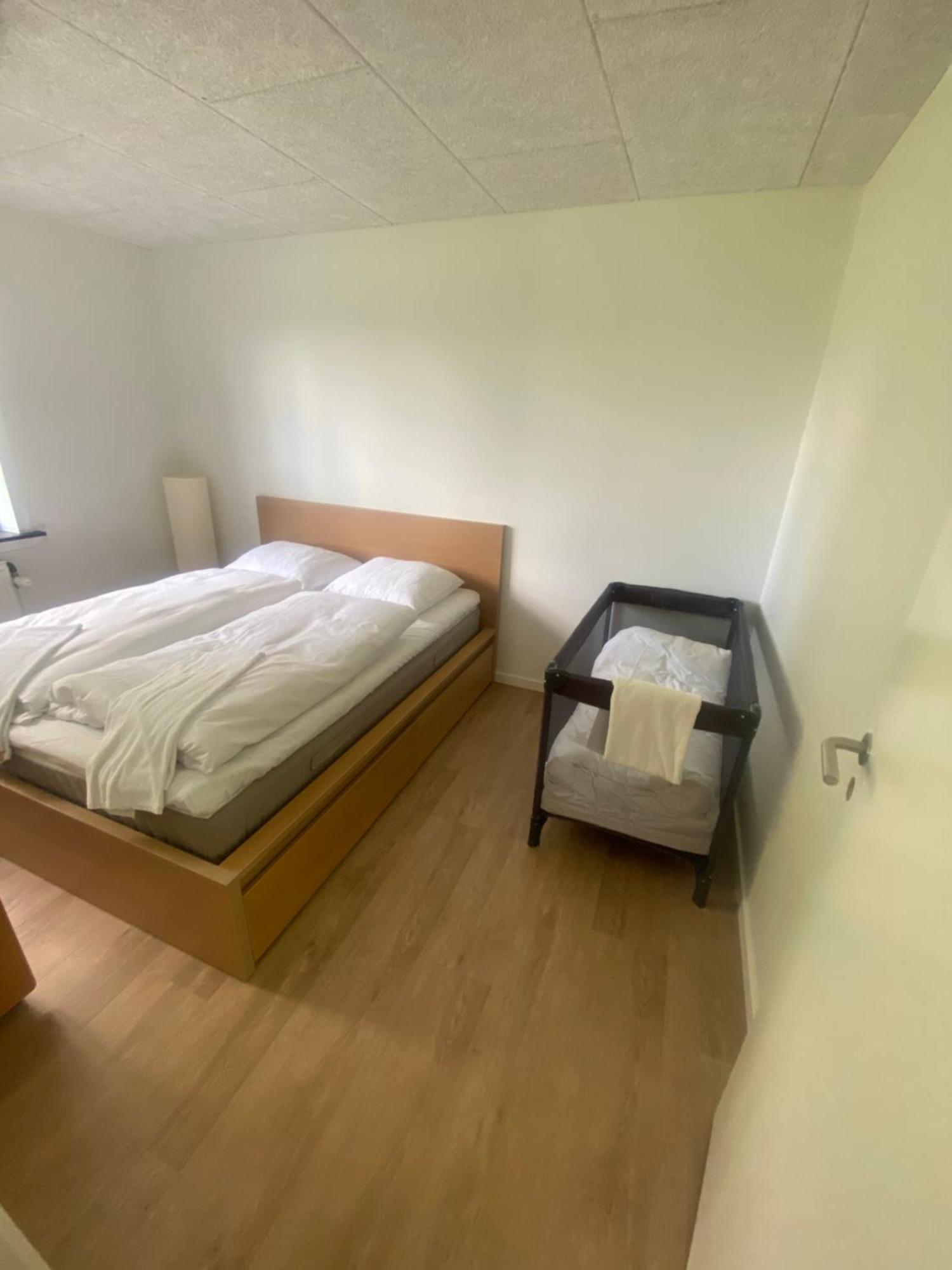 Apartment Give Eksteriør billede